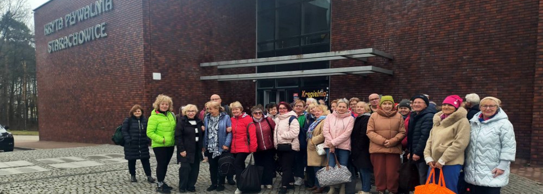 "Aktywny senior - zdrowy senior" - drugi wyjazd 1 gr na basen w Starachowicach 